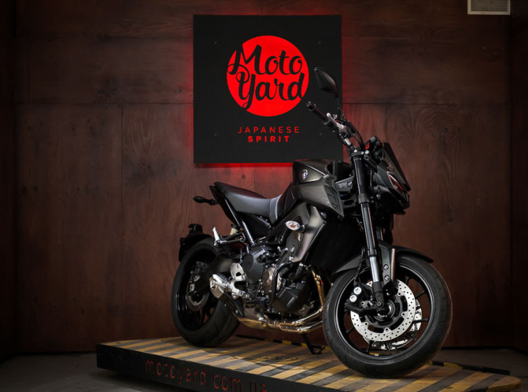 Мотоцикл Yamaha MT-09 Cостояние нового ABS Traction QuickShifter с пробегом 7243 км