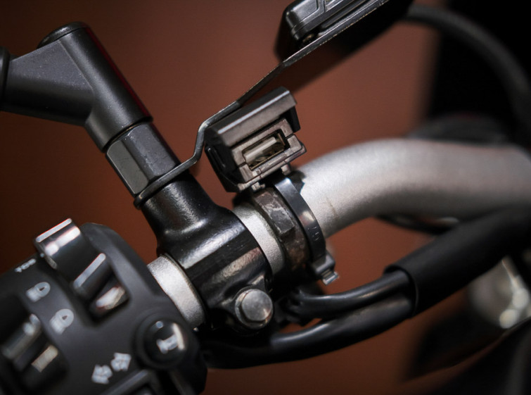 Мотоцикл Yamaha MT-09 Cостояние нового ABS Traction QuickShifter с пробегом 7243 км