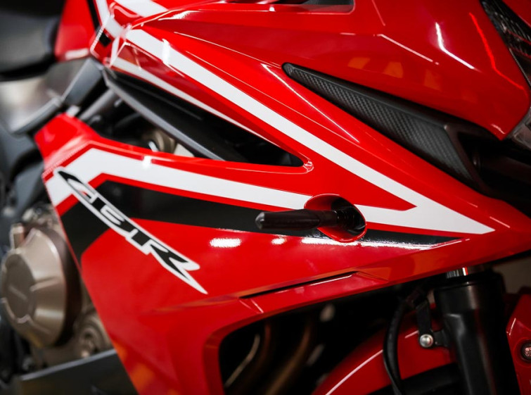 Мотоцикл Honda CBR400R ABS с пробегом 9620 км