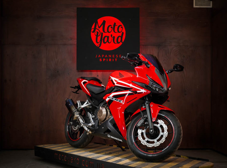 Мотоцикл Honda CBR400R ABS с пробегом 9620 км