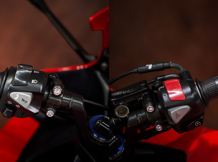 Мотоцикл Honda CBR400R ABS с пробегом 18254 км