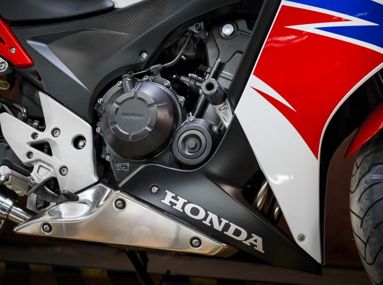 Мотоцикл Honda CBR400R ABS с пробегом 18003 км