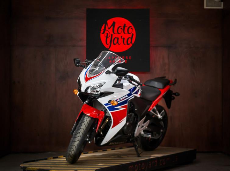 Мотоцикл Honda CBR400R ABS с пробегом 18003 км