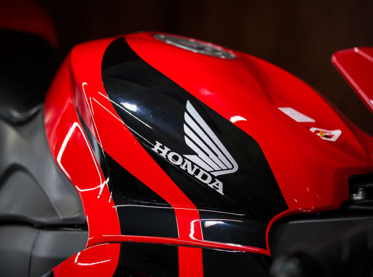 Мотоцикл Honda CBR600RR Новый с пробегом 10577 км