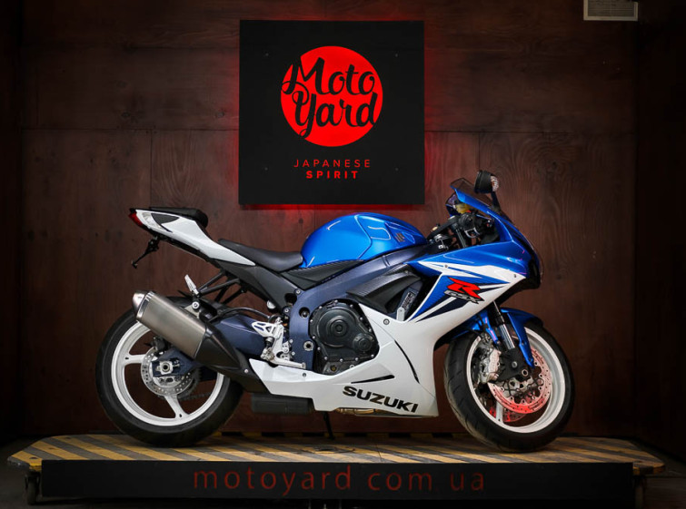 Мотоцикл Suzuki GSX-R 600 с пробегом 3565 км