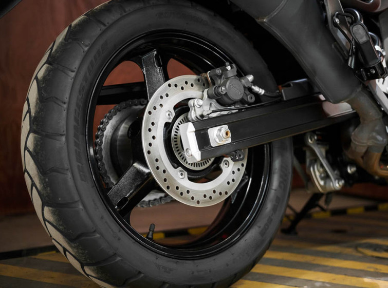 Мотоцикл Suzuki V-Strom DL650 с пробегом 17519 км