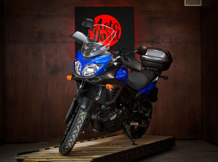 Мотоцикл Suzuki V-Strom DL650 с пробегом 17519 км