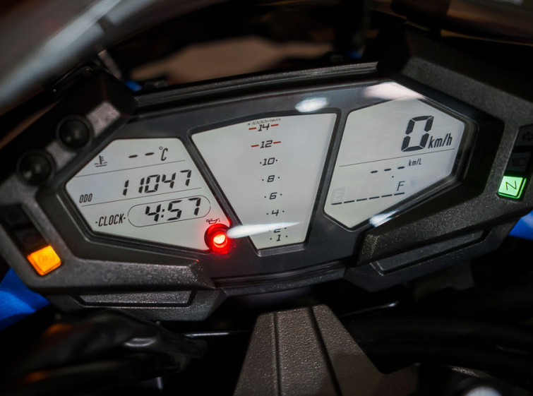 Мотоцикл Kawasaki Z800 ABS Состояние нового с пробегом 11047 км