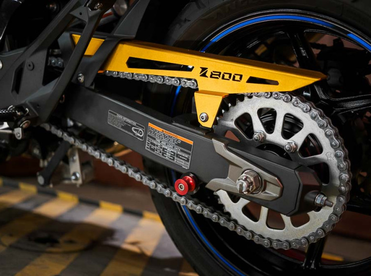 Мотоцикл Kawasaki Z800 ABS Состояние нового с пробегом 11047 км