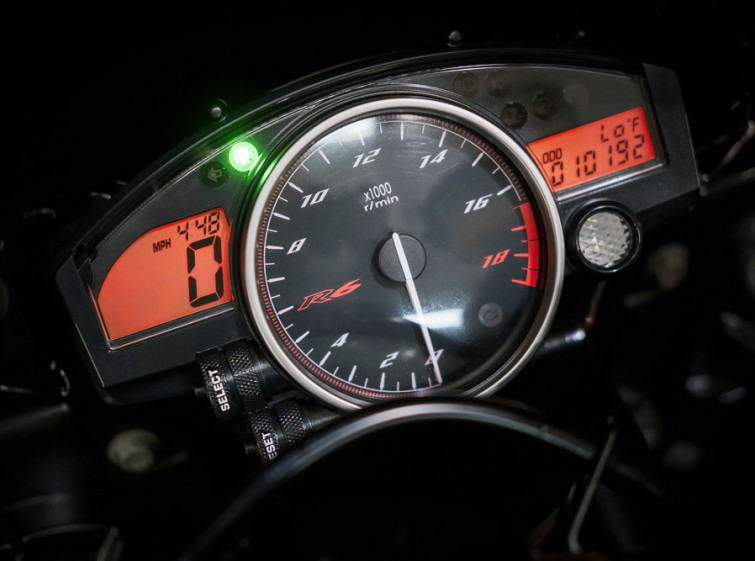 Мотоцикл Yamaha R6 Состояние нового с пробегом 10192 миль