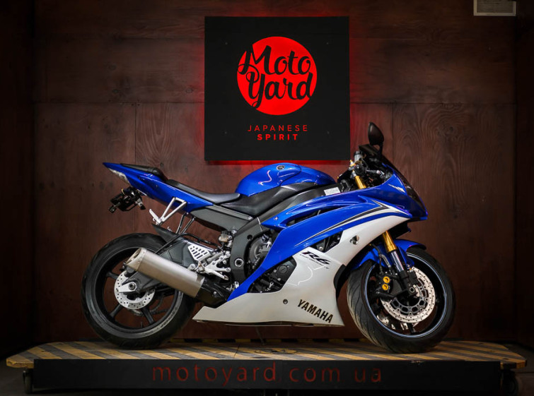 Мотоцикл Yamaha R6 Состояние нового с пробегом 10192 миль