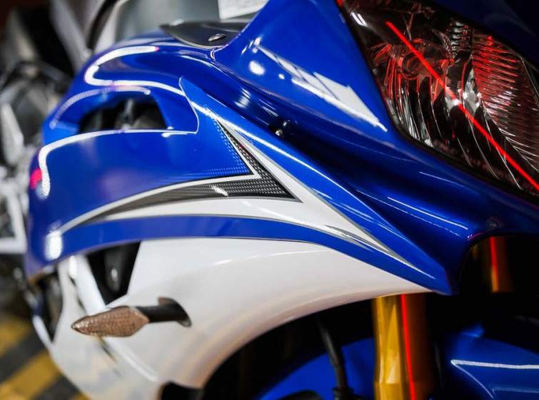 Мотоцикл Yamaha R6 Состояние нового с пробегом 10192 миль