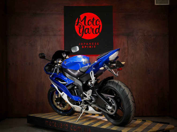 Мотоцикл Yamaha R6 Состояние нового с пробегом 10192 миль