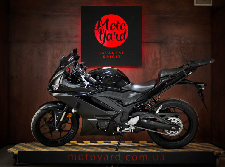 Мотоцикл Yamaha YZF-R3 ABS Состояние нового с пробегом 4952 км