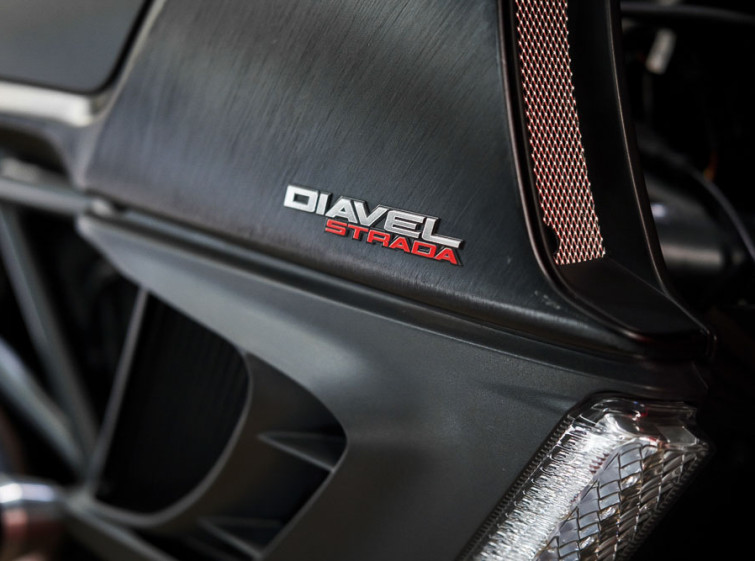 Мотоцикл Ducati Diavel Strada 1200 с пробегом 12931 км