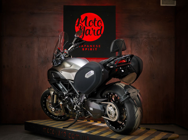 Мотоцикл Ducati Diavel Strada 1200 с пробегом 12931 км