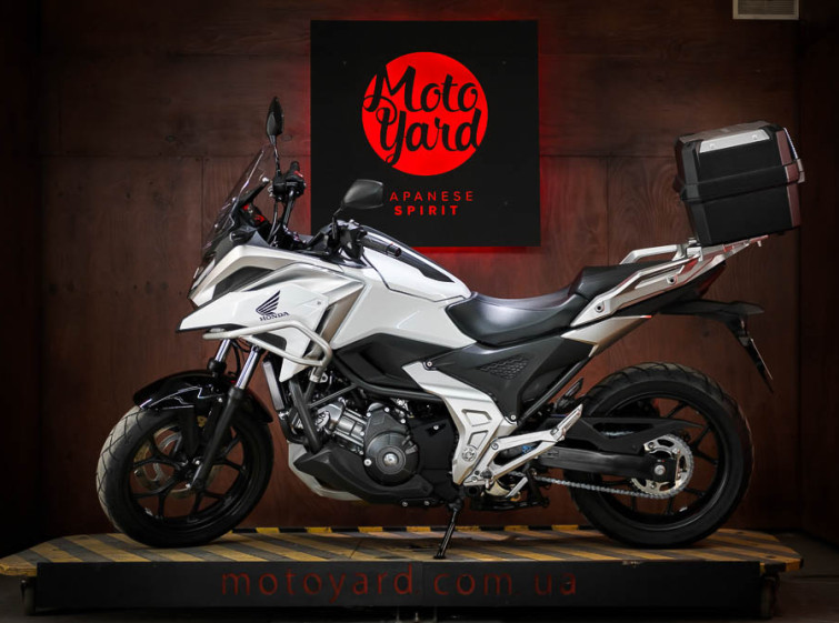 Мотоцикл Honda NC750X DCT ABS Traction Состояние нового с пробегом 7220 км
