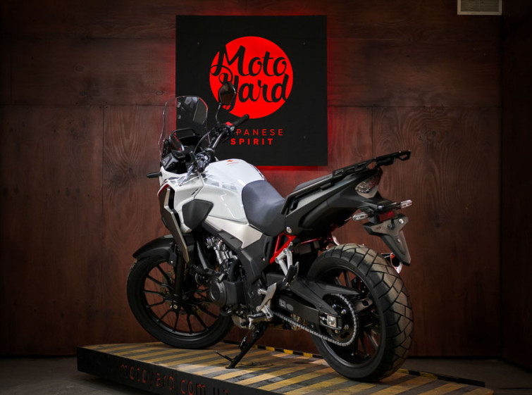 Мотоцикл Honda CB400X ABS Состояние нового с пробегом 12695 км