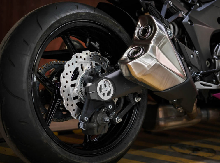 Мотоцикл Kawasaki Z1000 ABS с пробегом 11036 км