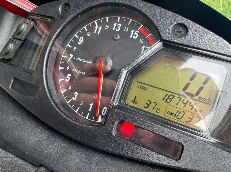 Мотоцикл Honda CBR600RR с пробегом 18744 км