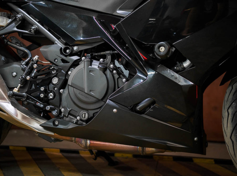 Мотоцикл Kawasaki Ninja 400 ABS с пробегом 8160 км