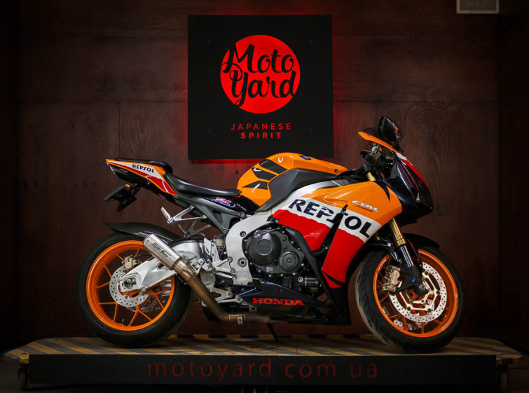 Мотоцикл Honda CBR 1000RR Fireblade с пробегом 22942 км