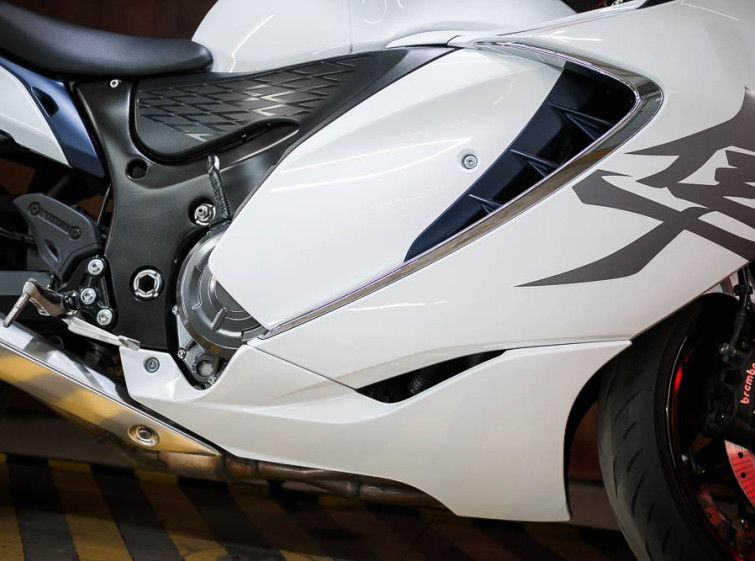 Мотоцикл Suzuki GSX1300R Hayabusa с пробегом 7893 км