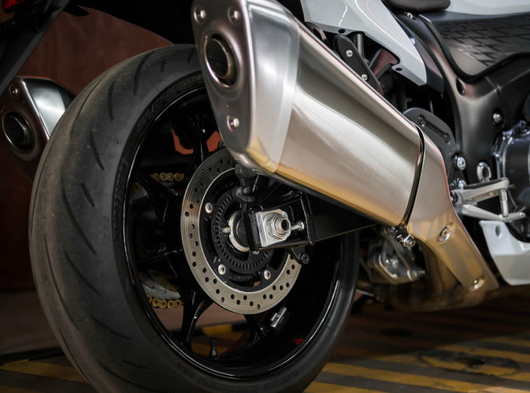 Мотоцикл Suzuki GSX1300R Hayabusa с пробегом 7893 км