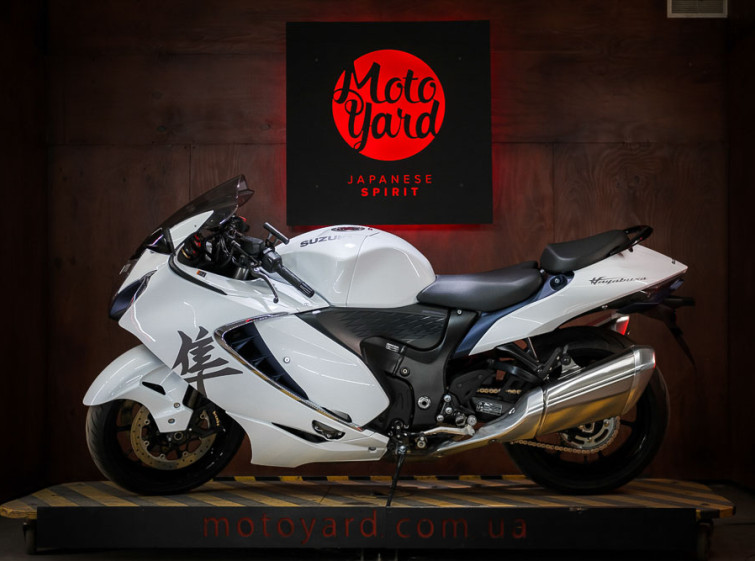 Мотоцикл Suzuki GSX1300R Hayabusa с пробегом 7893 км