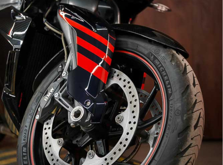 Мотоцикл BMW K1300R Состояние нового с пробегом 21802 км