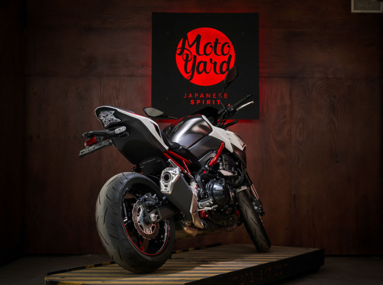 Мотоцикл Kawasaki Z900 Состояние Нового с пробегом 1418 км