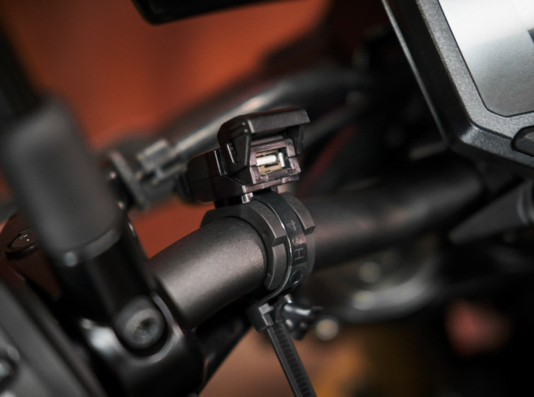 Мотоцикл Kawasaki Z900 Состояние Нового с пробегом 1418 км