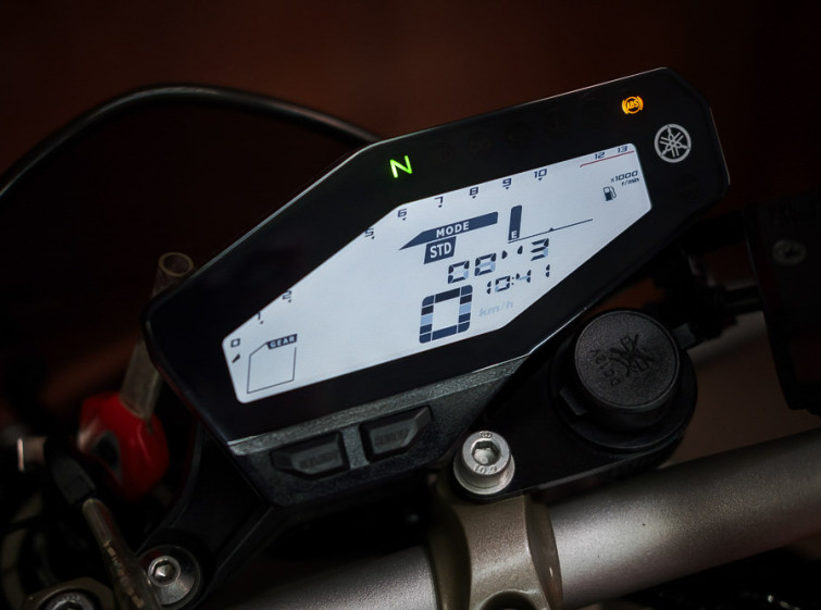 Мотоцикл Yamaha MT-09 Максимальная комплектация с пробегом 8800 км