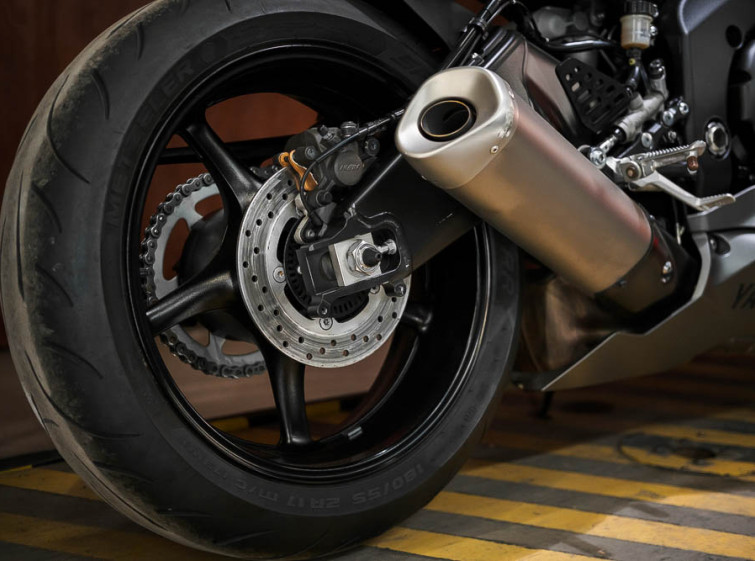 Мотоцикл Yamaha R6 Состояние нового с пробегом 24465 км