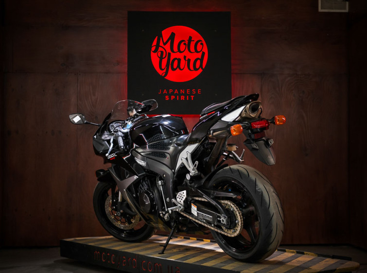 Мотоцикл Honda CBR600RR с пробегом 26816 км