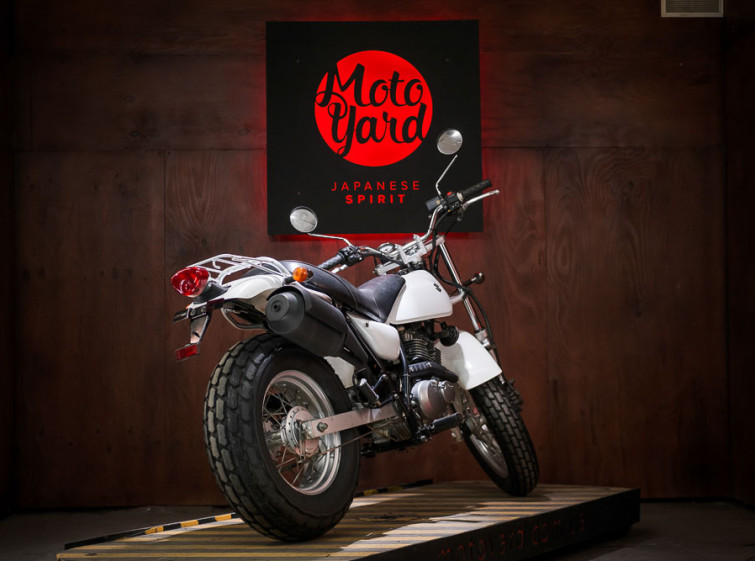 Мотоцикл Suzuki Van Van 200 с пробегом 14972 км