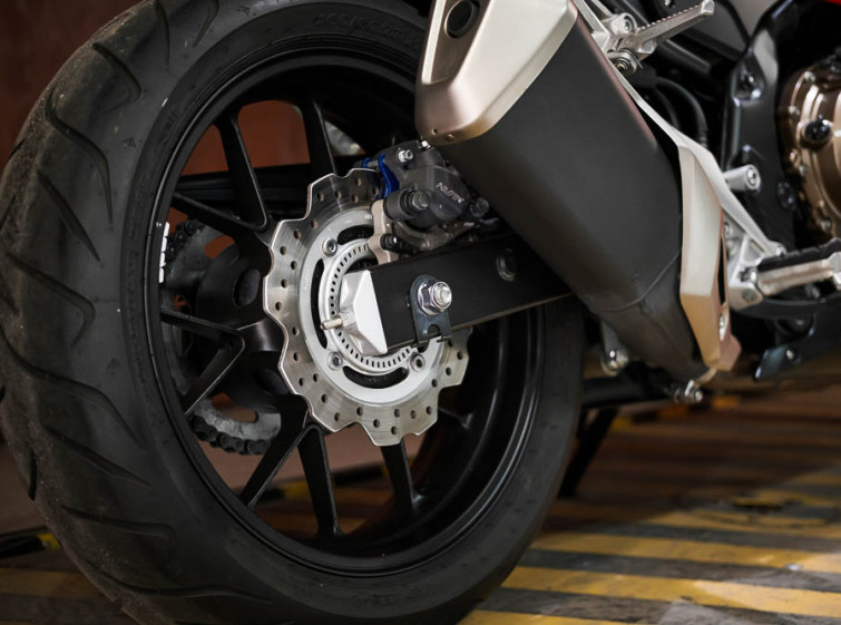 Мотоцикл Honda CBR400R ABS с пробегом 12996 км