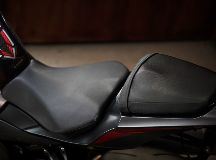 Мотоцикл Suzuki GSX-R 1000 ABS с пробегом 26163 км