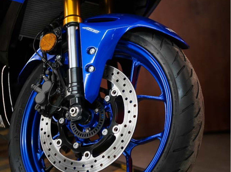 Мотоцикл Yamaha YZF-R3 ABS с пробегом 12970 км