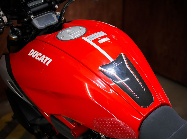 Мотоцикл Ducati Diavel 1260S с пробегом 15353 км