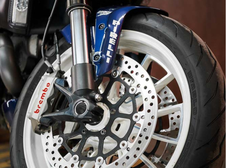 Мотоцикл Ducati Diavel с пробегом 12653 км