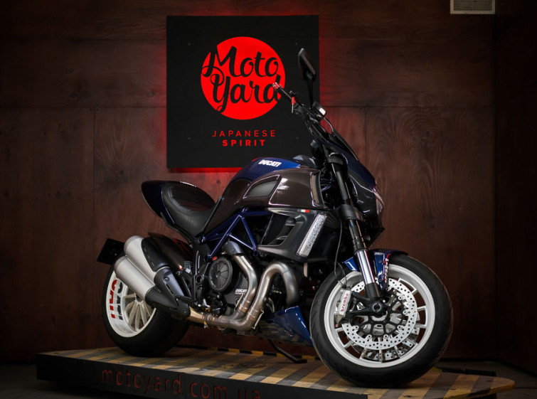 Мотоцикл Ducati Diavel с пробегом 12653 км