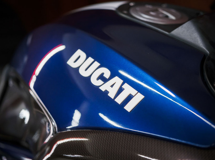 Мотоцикл Ducati Diavel с пробегом 12653 км