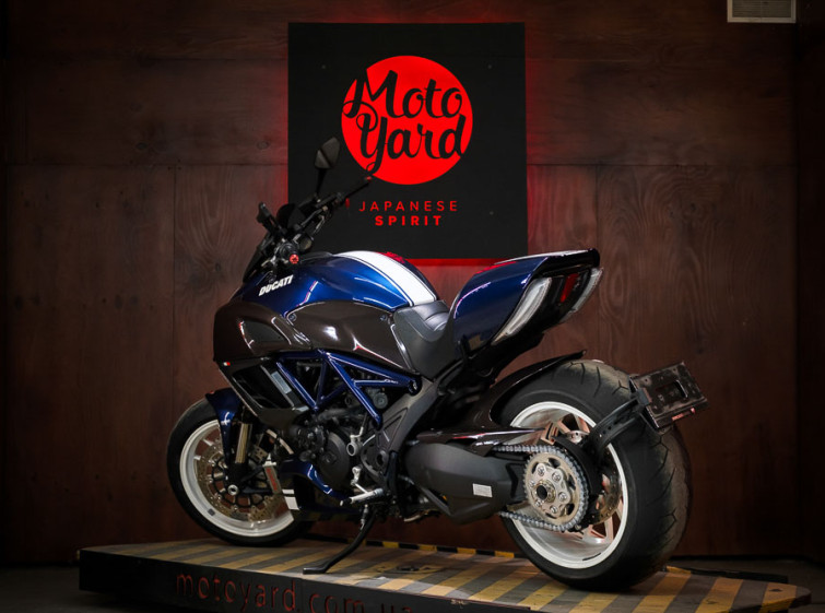 Мотоцикл Ducati Diavel с пробегом 12653 км