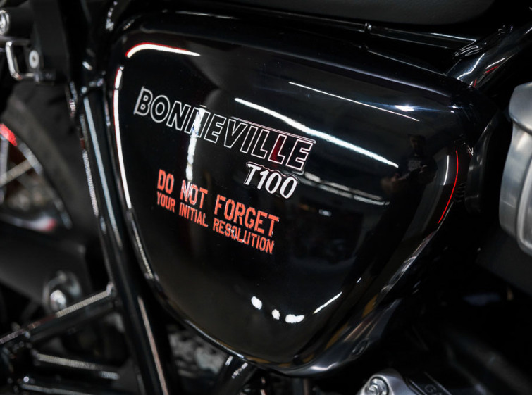 Мотоцикл Triumph Bonneville T100 ABS Traction с пробегом 31681 км