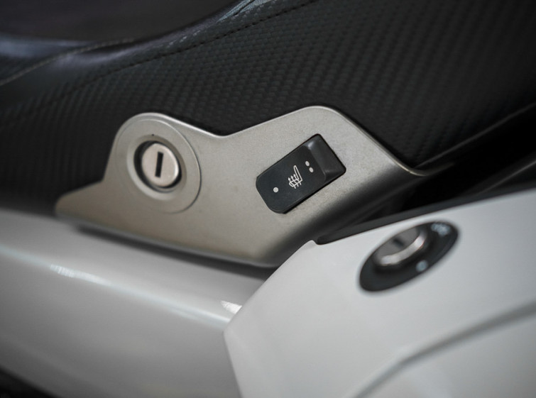 Мотоцикл BMW K1600 GTL ABS с пробегом 24625 км