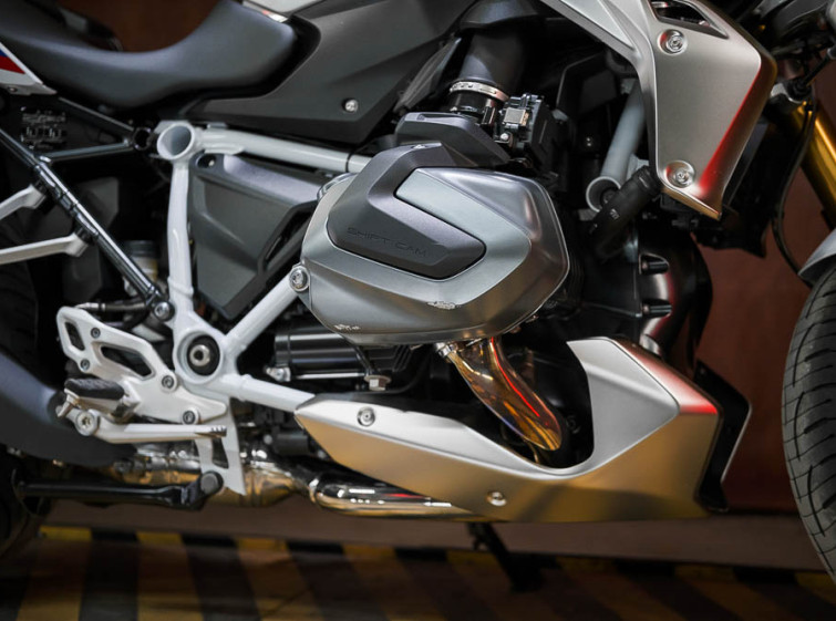 Мотоцикл BMW R1250R ABS з пробігом 18498 км