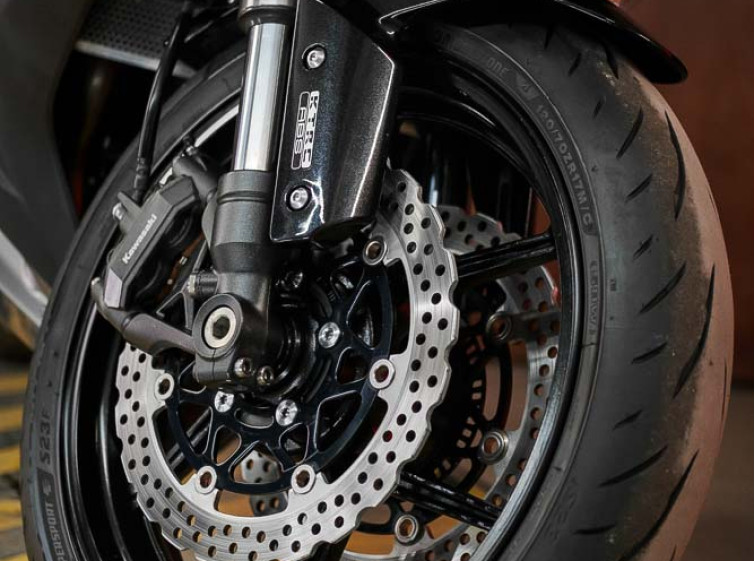 Мотоцикл Kawasaki Ninja 1000 ABS с пробегом 19782 км