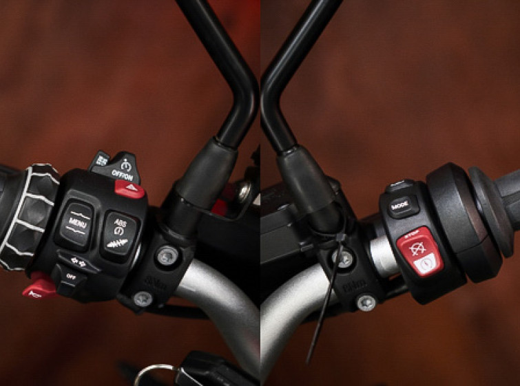 Мотоцикл BMW R1250R ABS з пробігом 6449 км