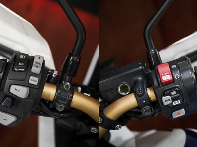 Мотоцикл Honda Africa Twin CRF1000L Adventure Sport DCT Автомат с пробегом 44197 км